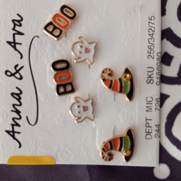 Anna & Ava Halloween earrings - Picture 3 of 4